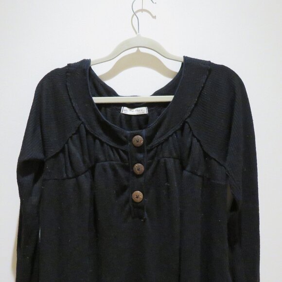 FREE PEOPLE WE THE FREE Must Have Henley Top in Black Waffle Boho Casual Comfy - Picture 3 of 12